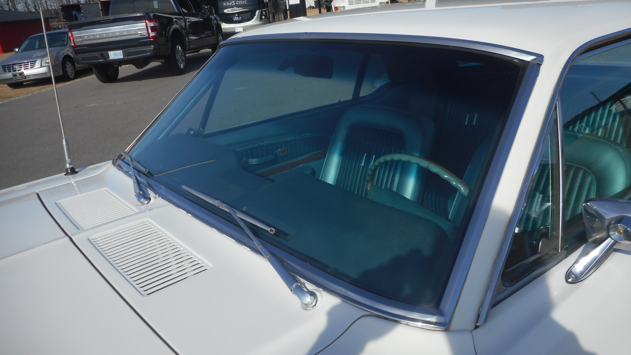 Ford Mustang 2-Door Sedan 1968