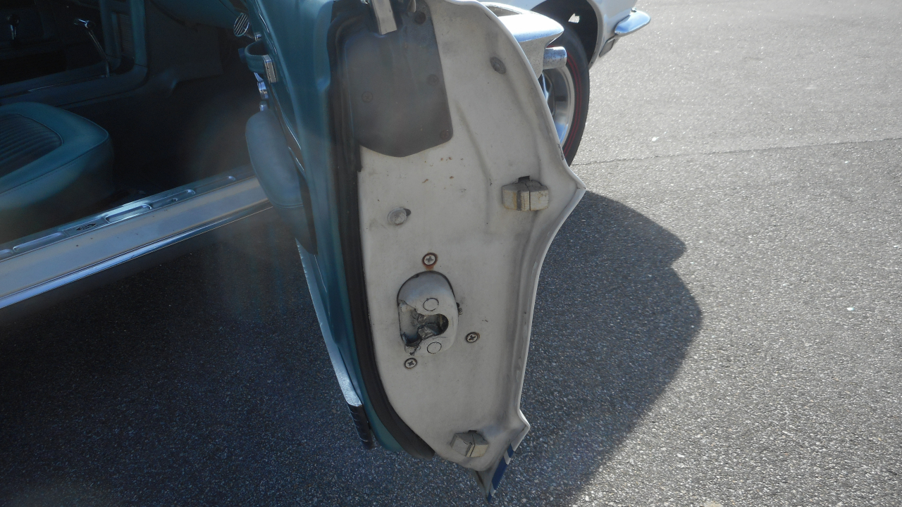 Ford Mustang 2-Door Sedan 1968