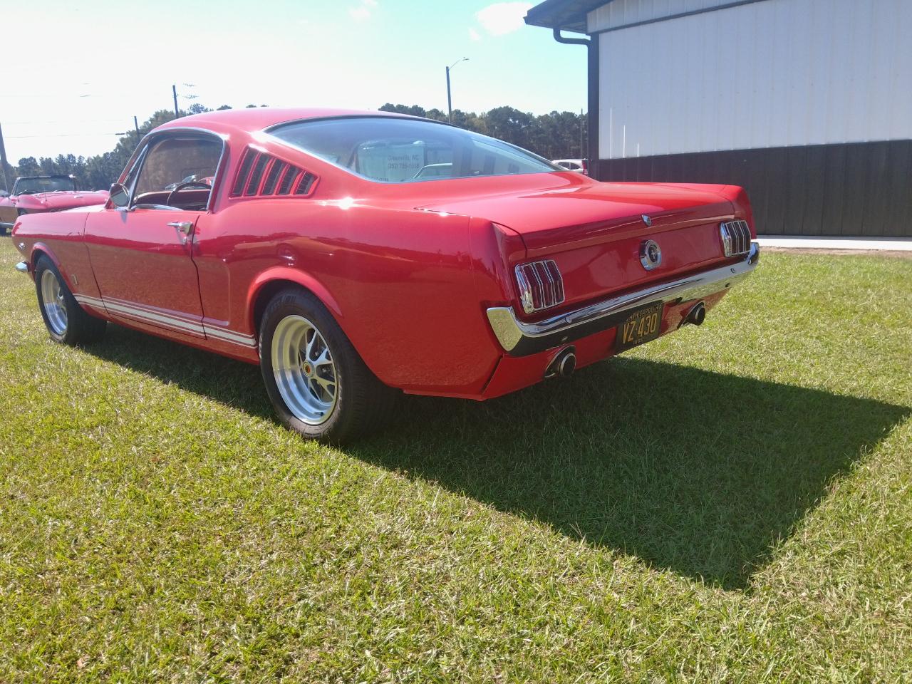 Ford Mustang 2dr Fastback GT 1965