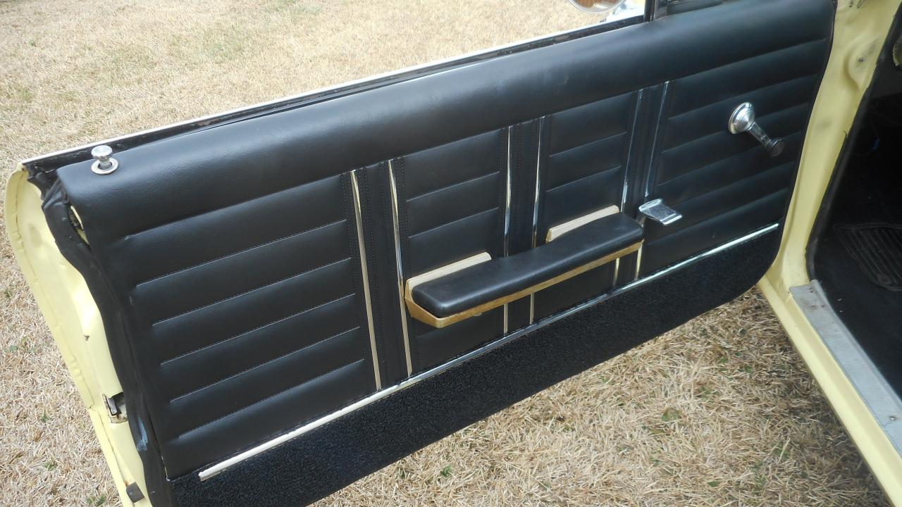 Oldsmobile Cutlass Supreme 2dr Convertible 1967