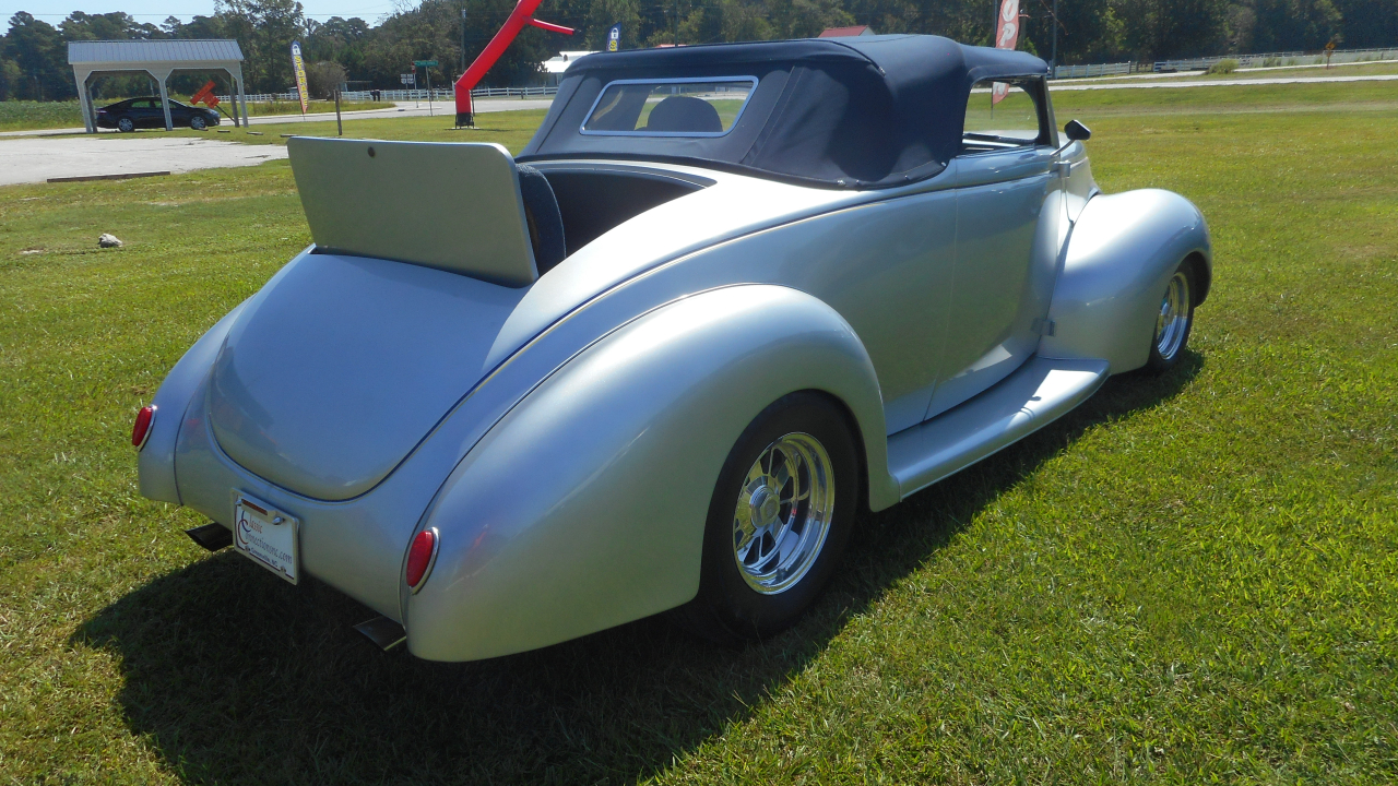 Ford Convertible Base 1940
