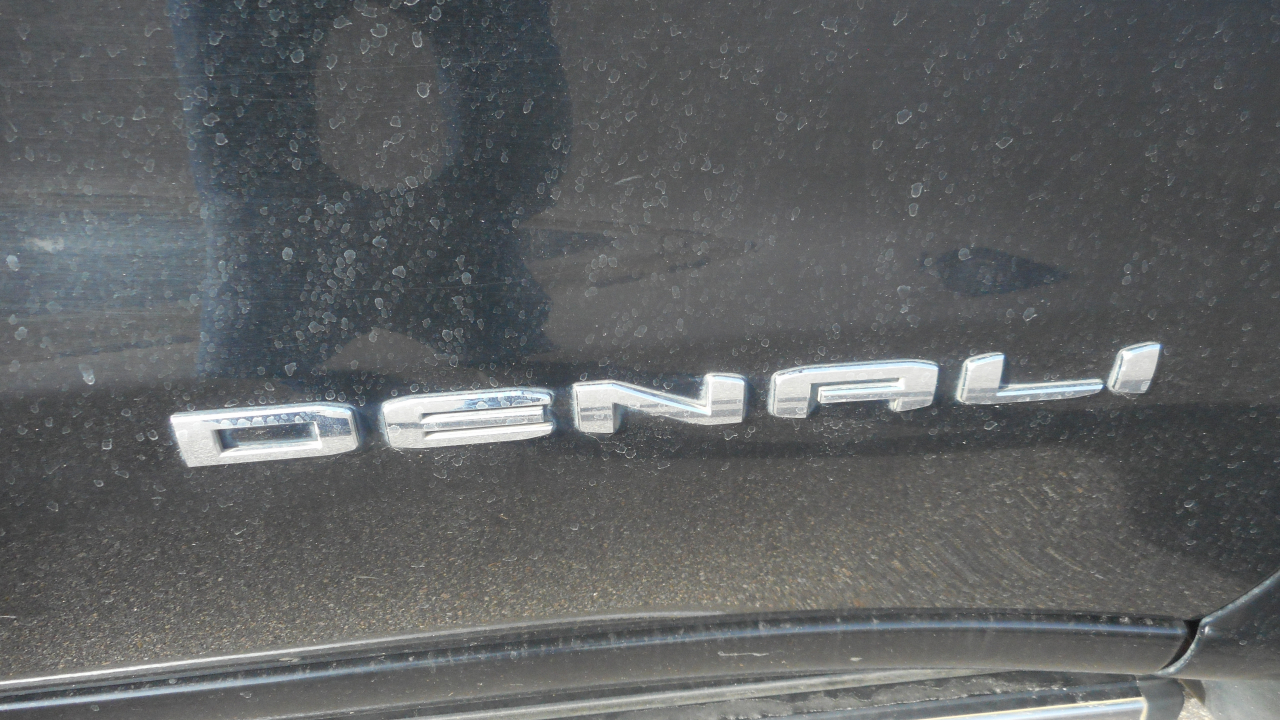 GMC Sierra 1500 Denali Crew Cab 4WD 2021