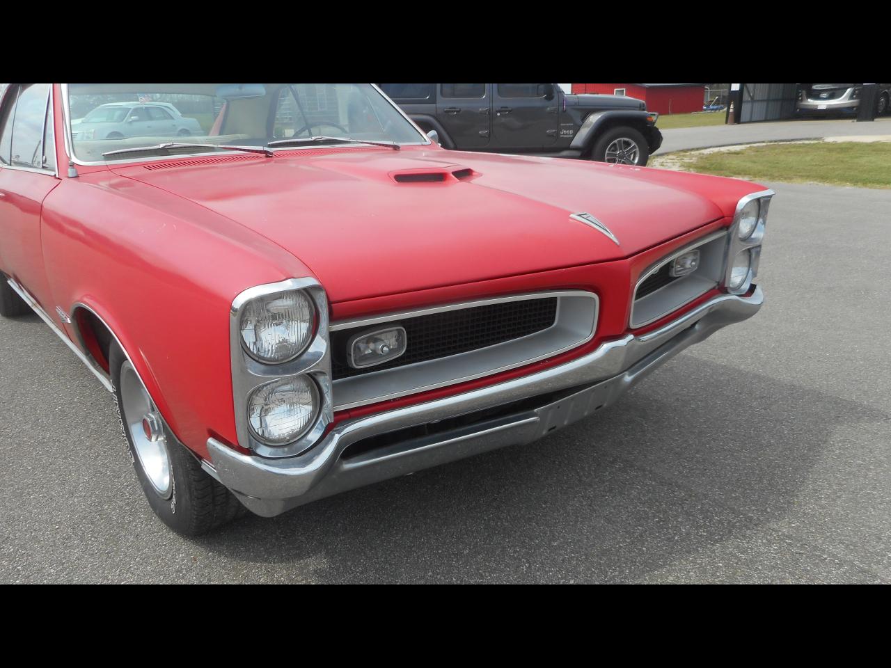 1966 Pontiac GTO DELUXE