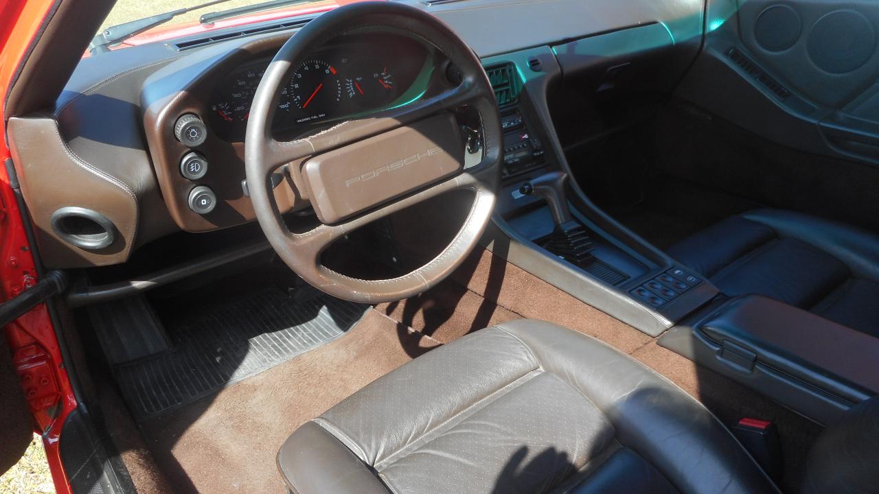 Porsche 928 S 1985