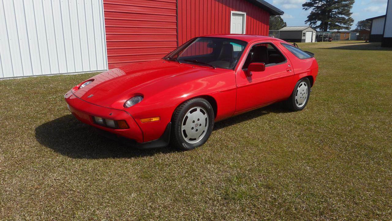 Porsche 928 S 1985