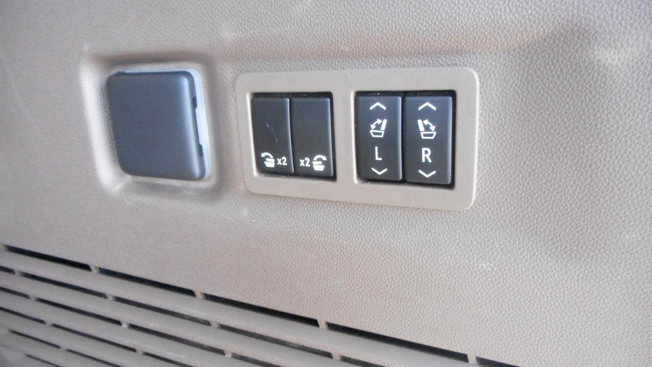 GMC Yukon XL 4WD 4dr Denali 2023