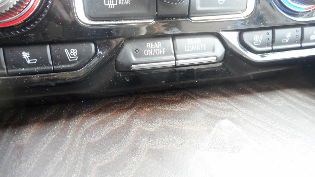 GMC Yukon XL 4WD 4dr Denali 2023