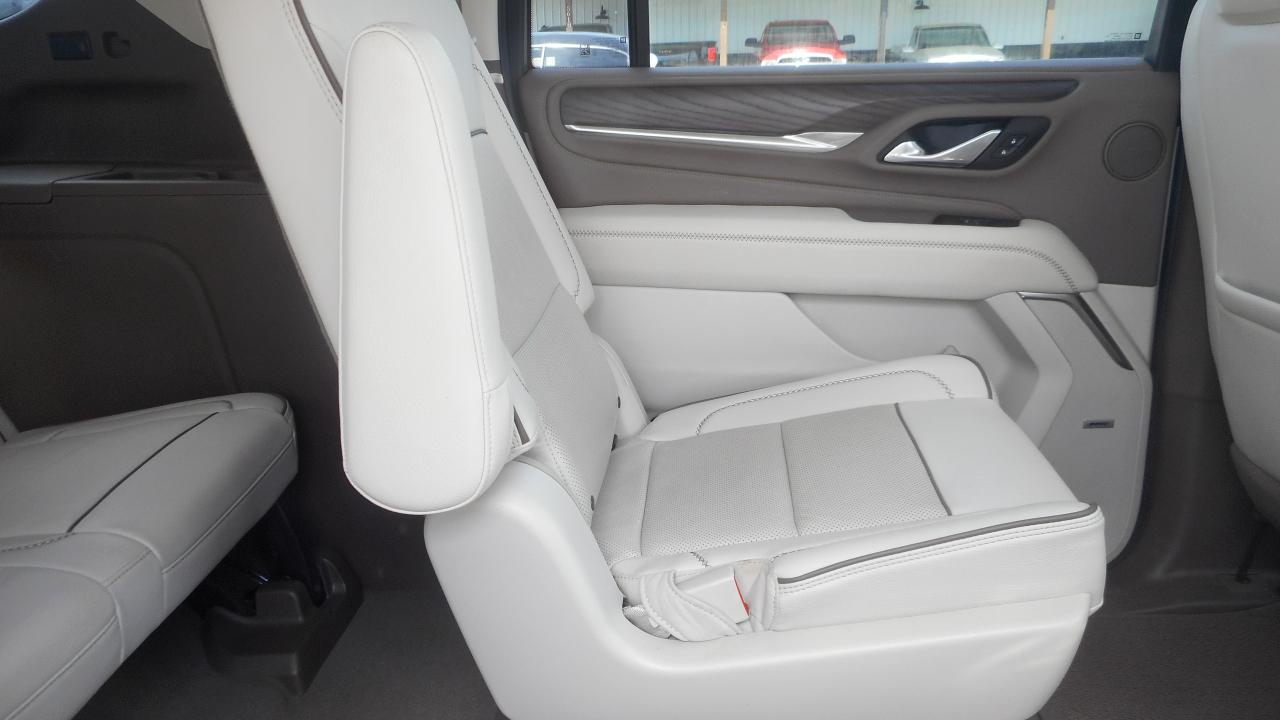 GMC Yukon XL 4WD 4dr Denali 2023