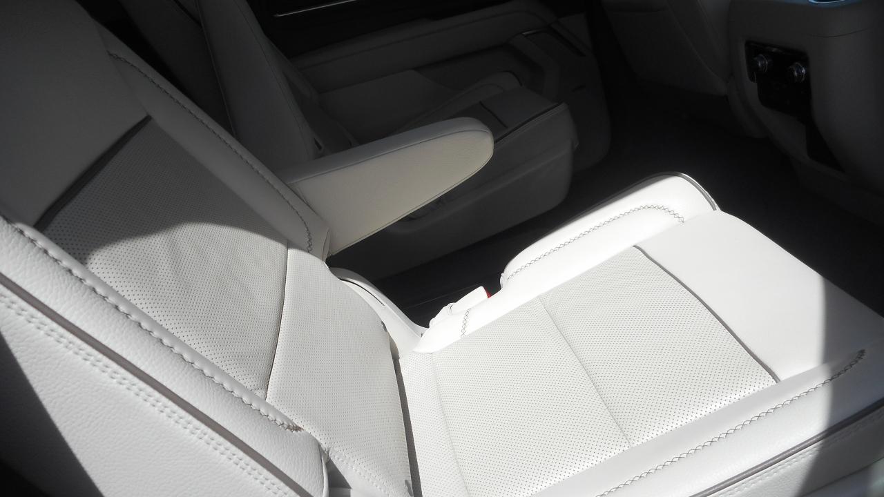 GMC Yukon XL 4WD 4dr Denali 2023