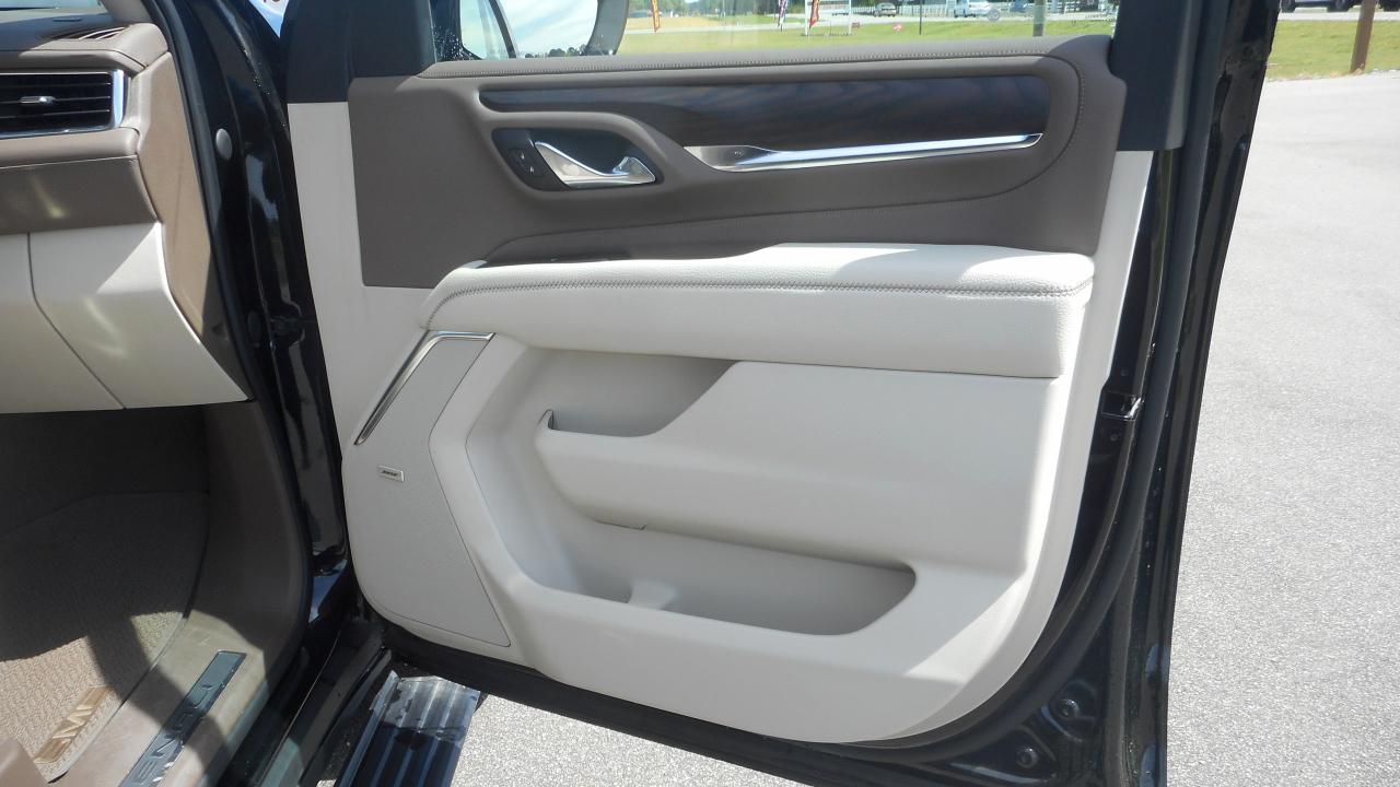 GMC Yukon XL 4WD 4dr Denali 2023