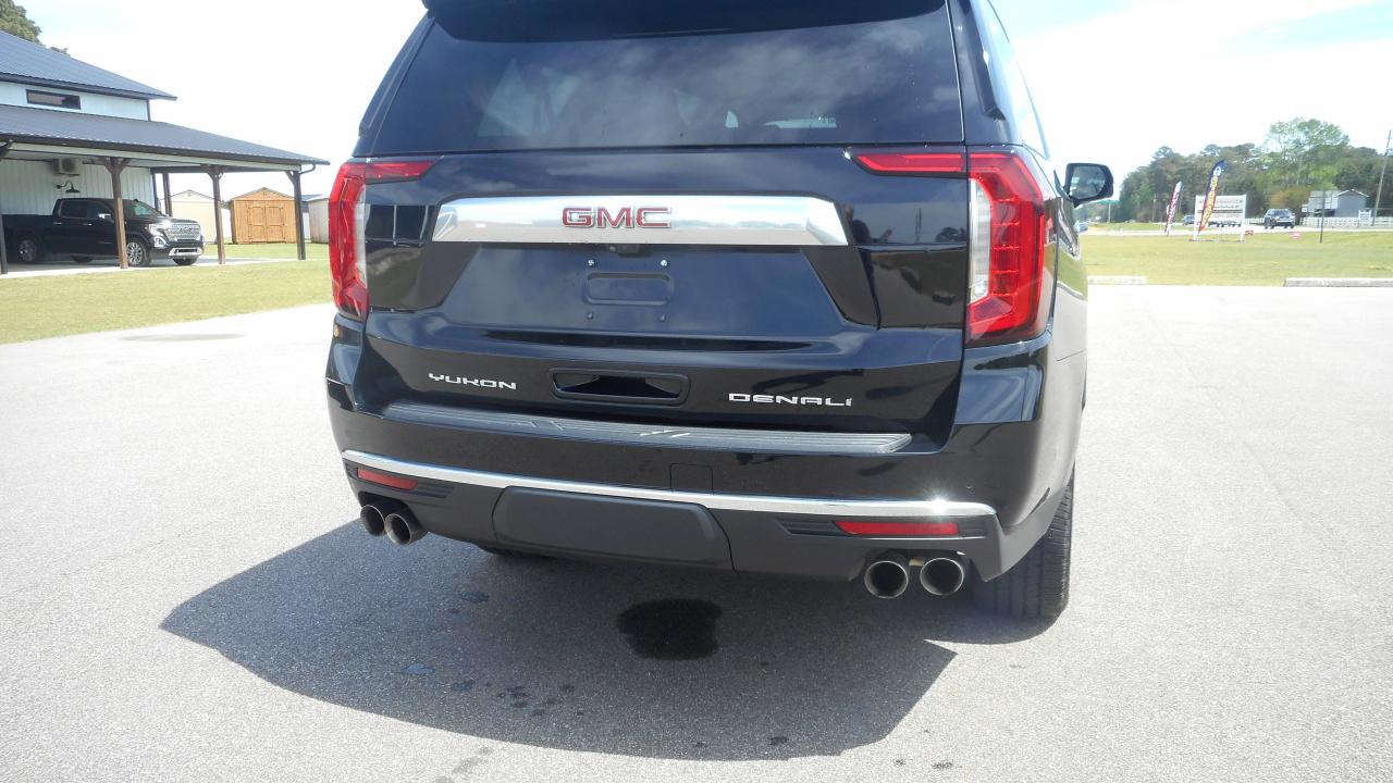 GMC Yukon XL 4WD 4dr Denali 2023