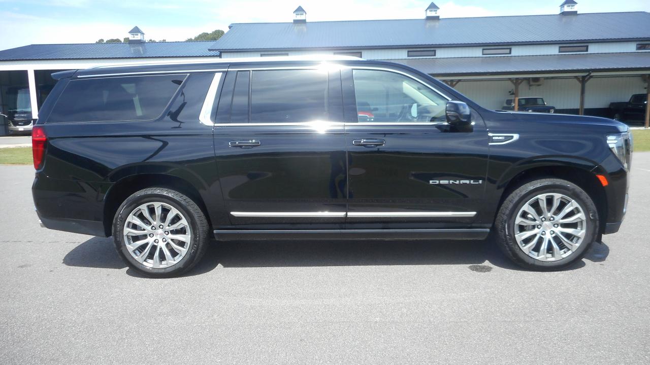 GMC Yukon XL 4WD 4dr Denali 2023