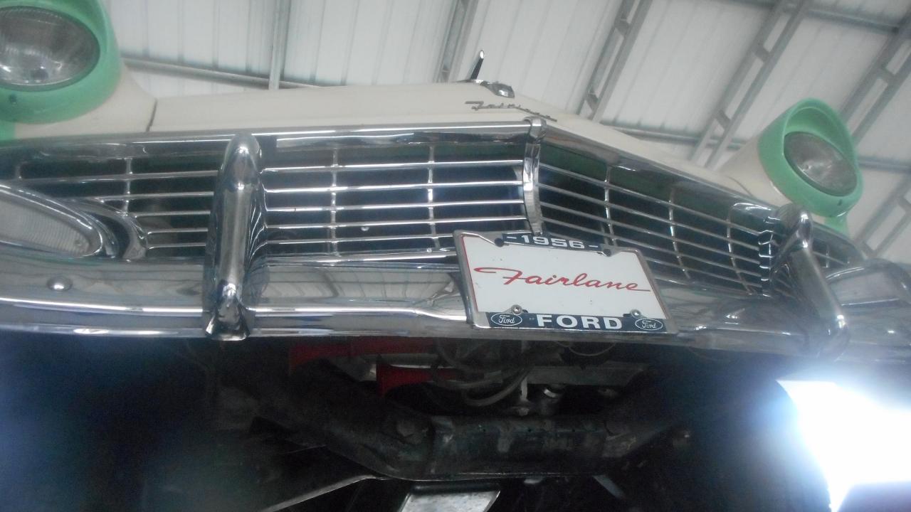 Ford Crown Victoria  1956