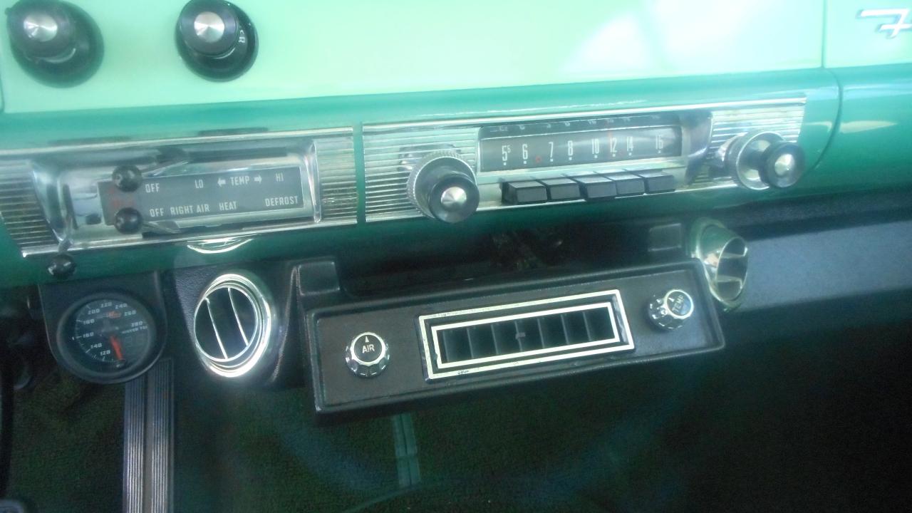 Ford Crown Victoria  1956