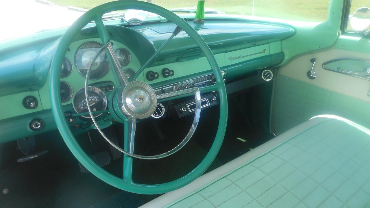Ford Crown Victoria  1956