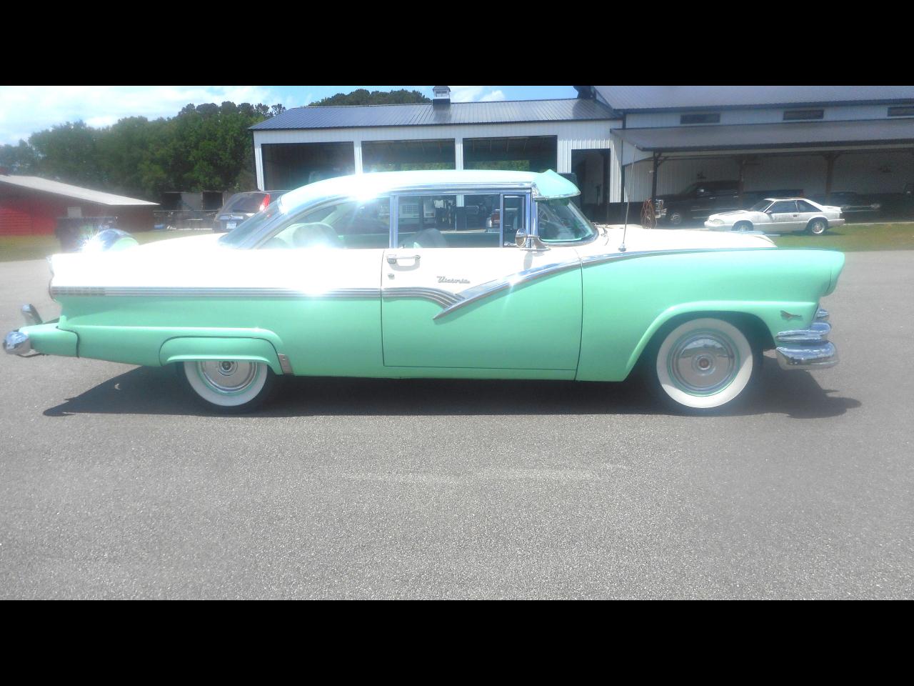 1956 Ford Coupe victoria