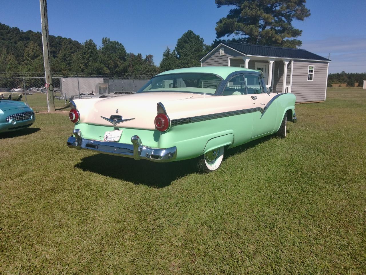 1956 Ford Victoria 17