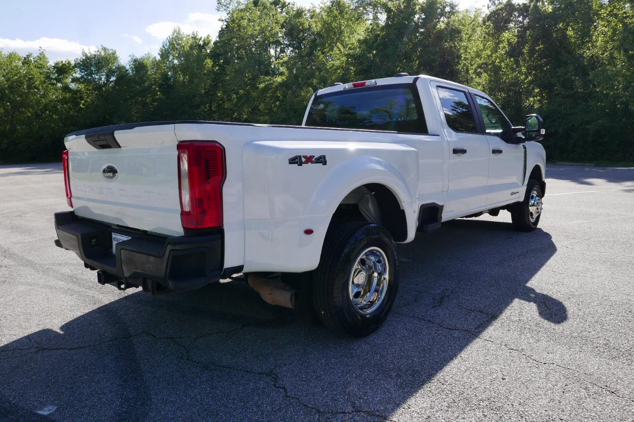 Ford Super Duty F-350 DRW XL 4WD Crew Cab 8' Box 2023