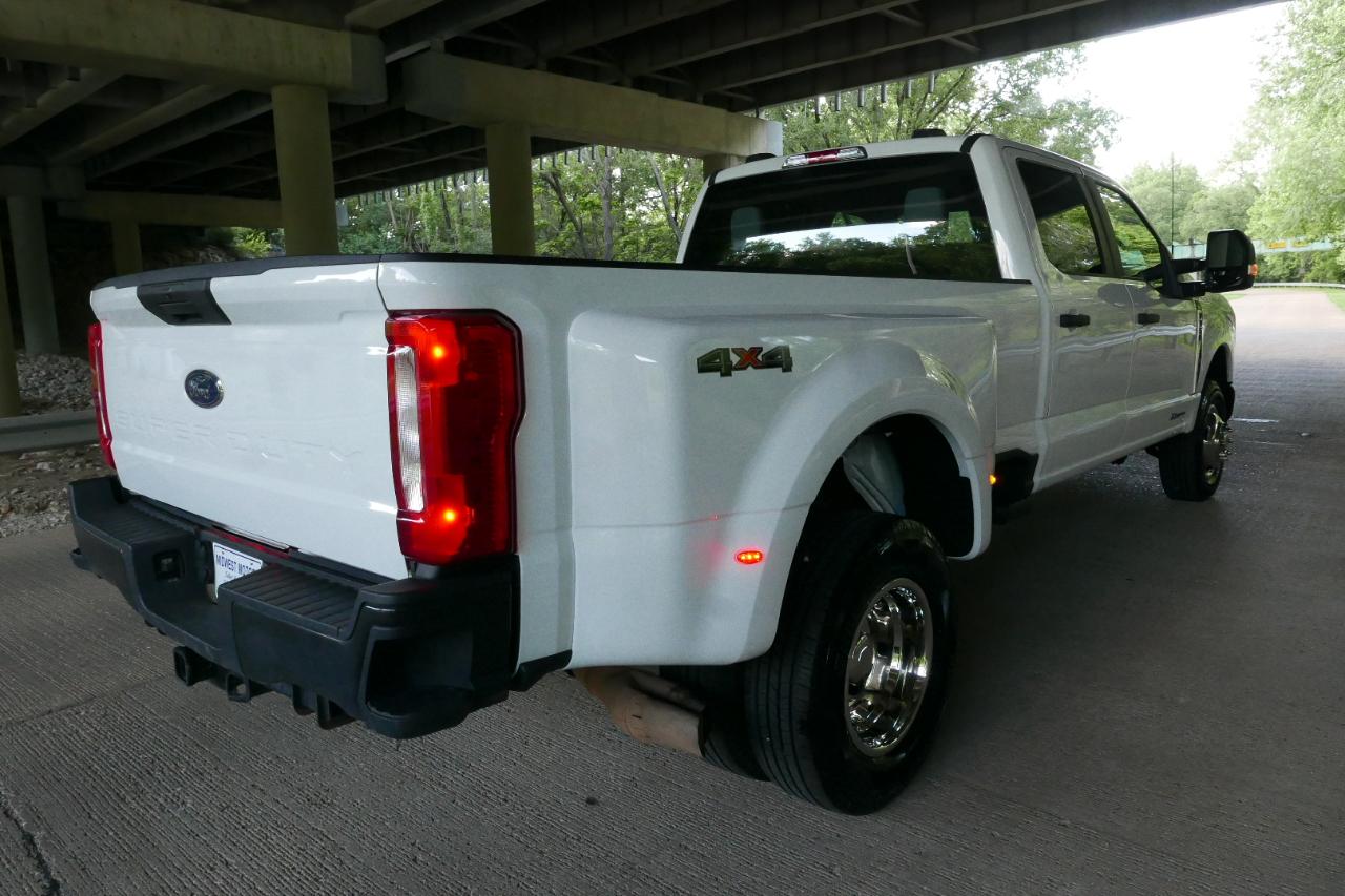 Ford Super Duty F-350 DRW XL 4WD Crew Cab 8' Box 2023