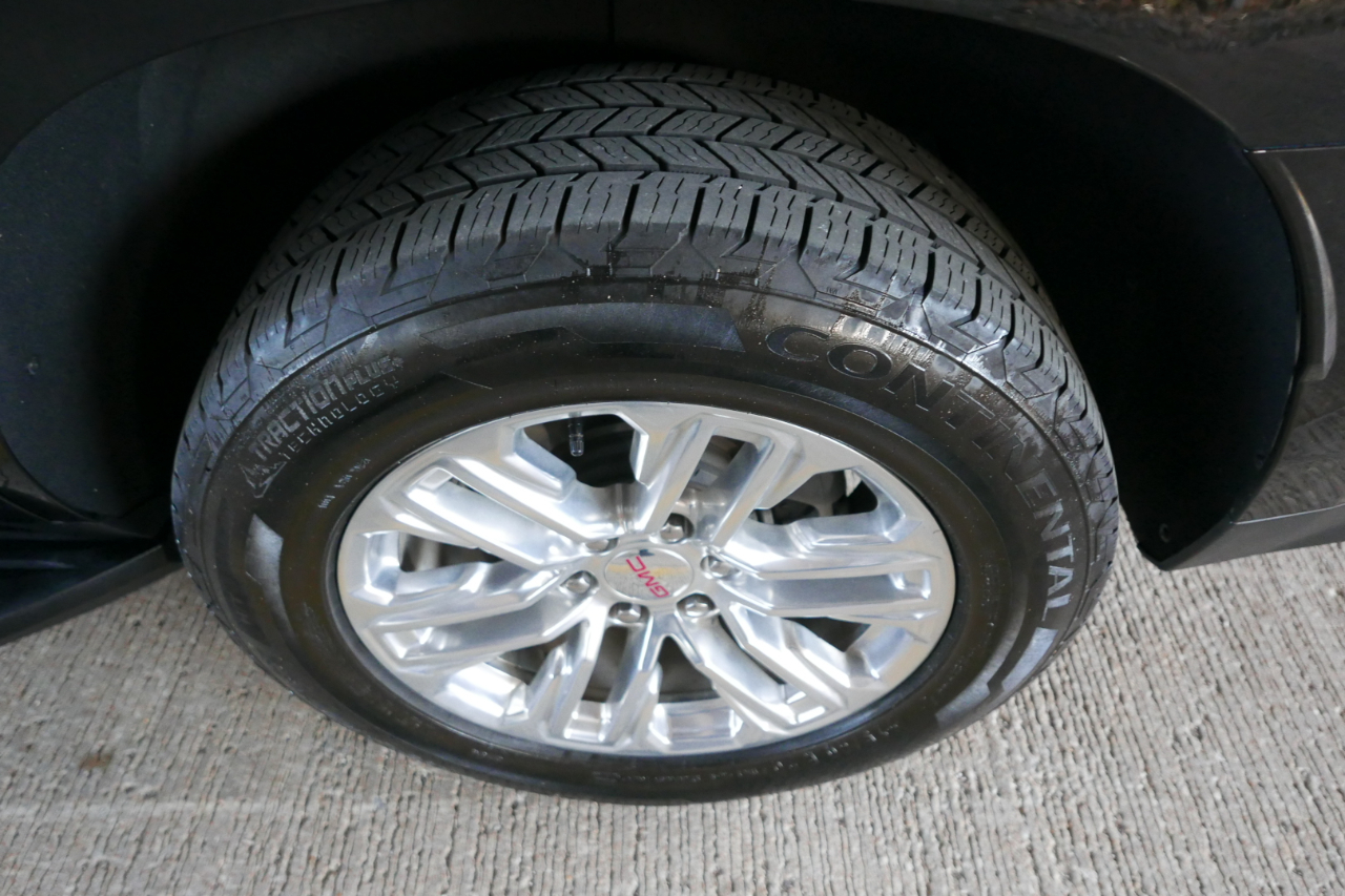 GMC Yukon 4WD 4dr SLT 2022