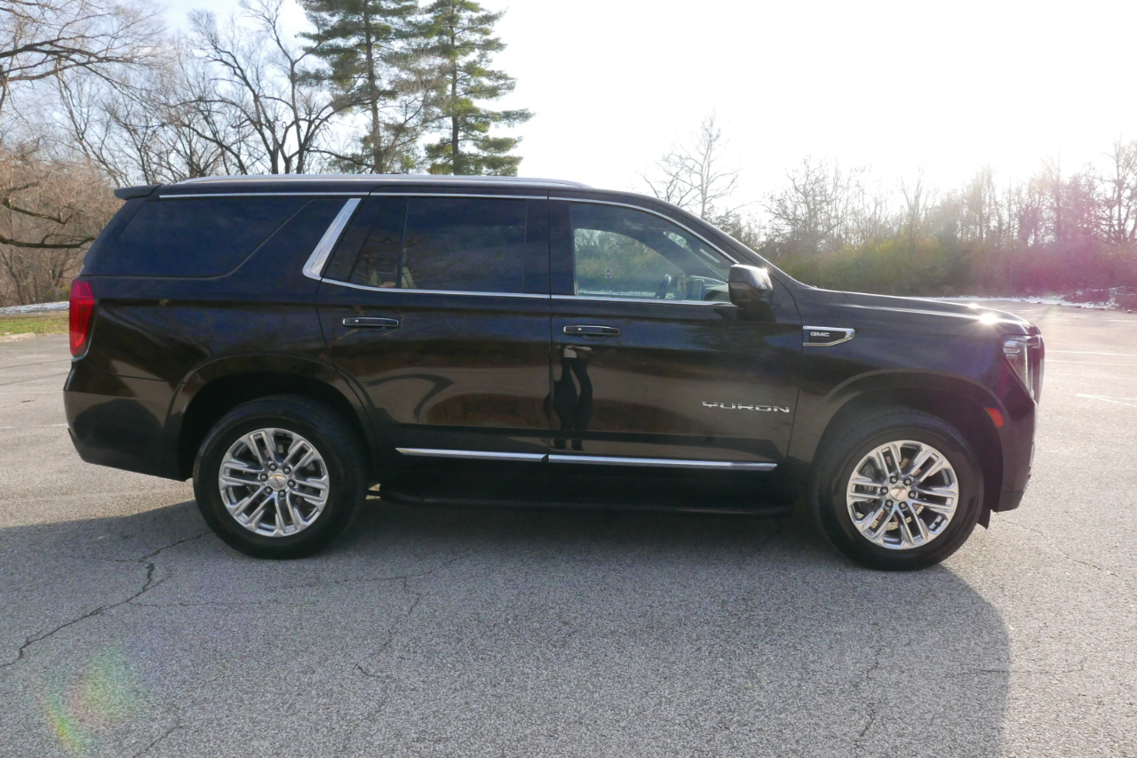 GMC Yukon 4WD 4dr SLT 2022