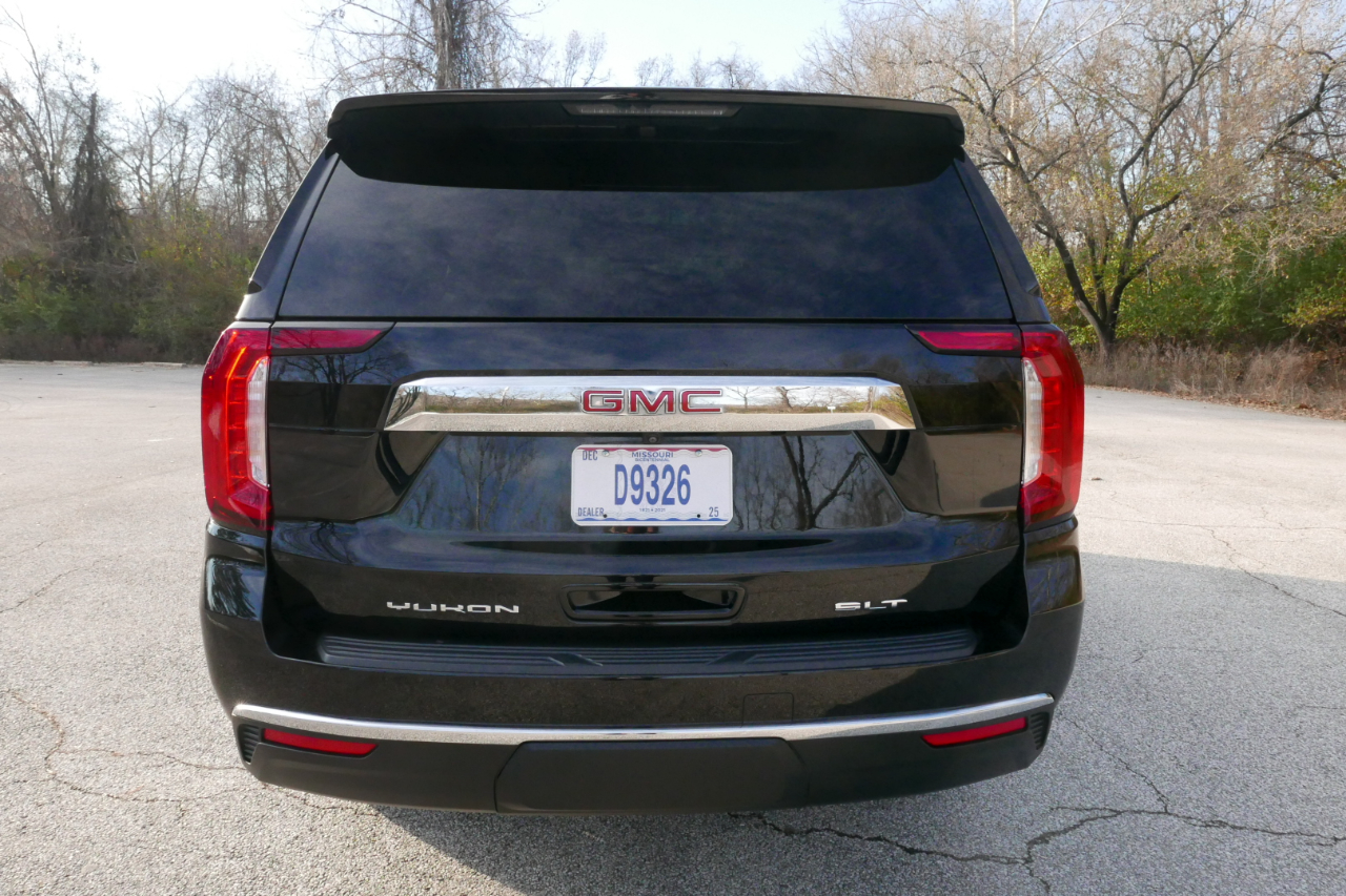 GMC Yukon 4WD 4dr SLT 2022