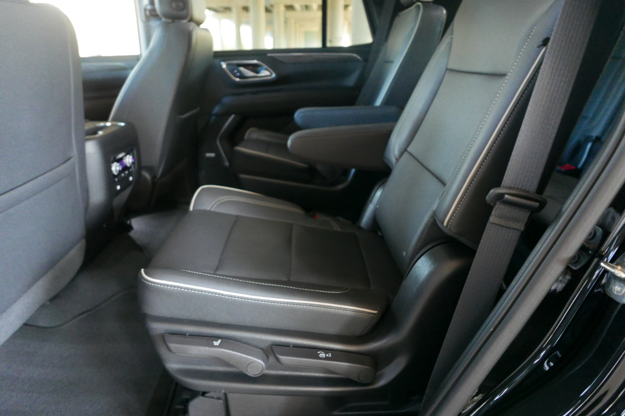 GMC Yukon 4WD 4dr SLT 2022