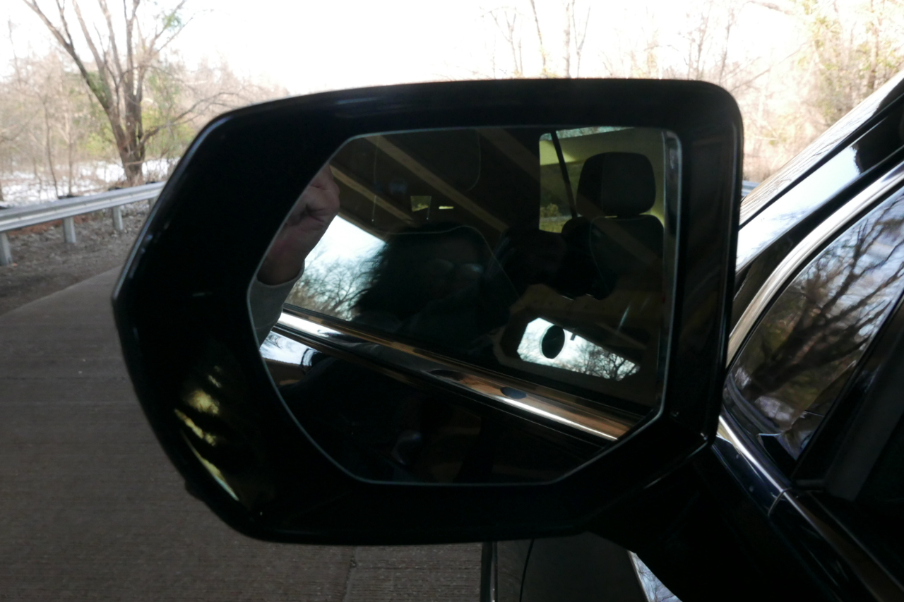 GMC Yukon 4WD 4dr SLT 2022