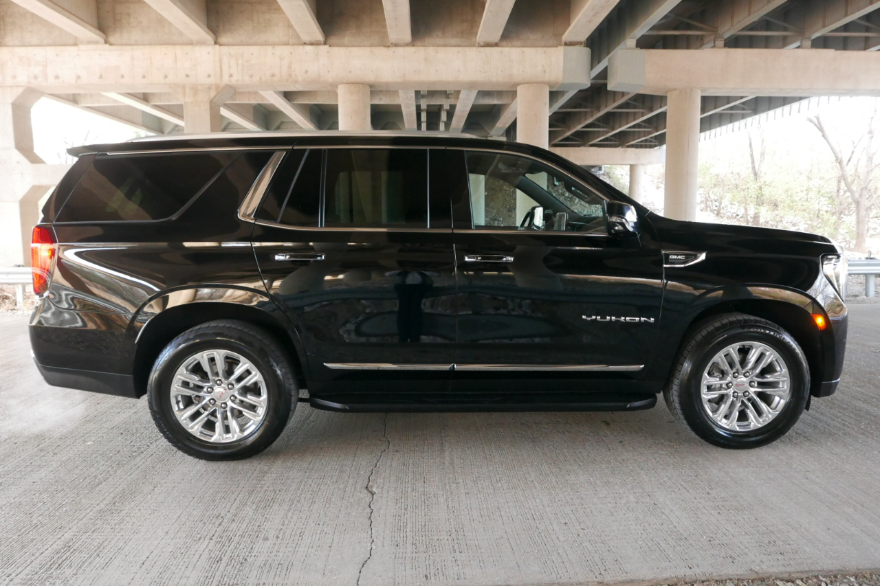 GMC Yukon 4WD 4dr SLT 2022