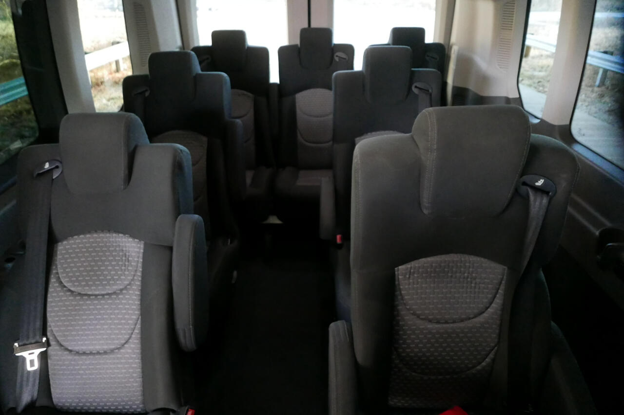 Ford Transit Passenger Wagon T-350 148" Med Roof XL RWD 2023