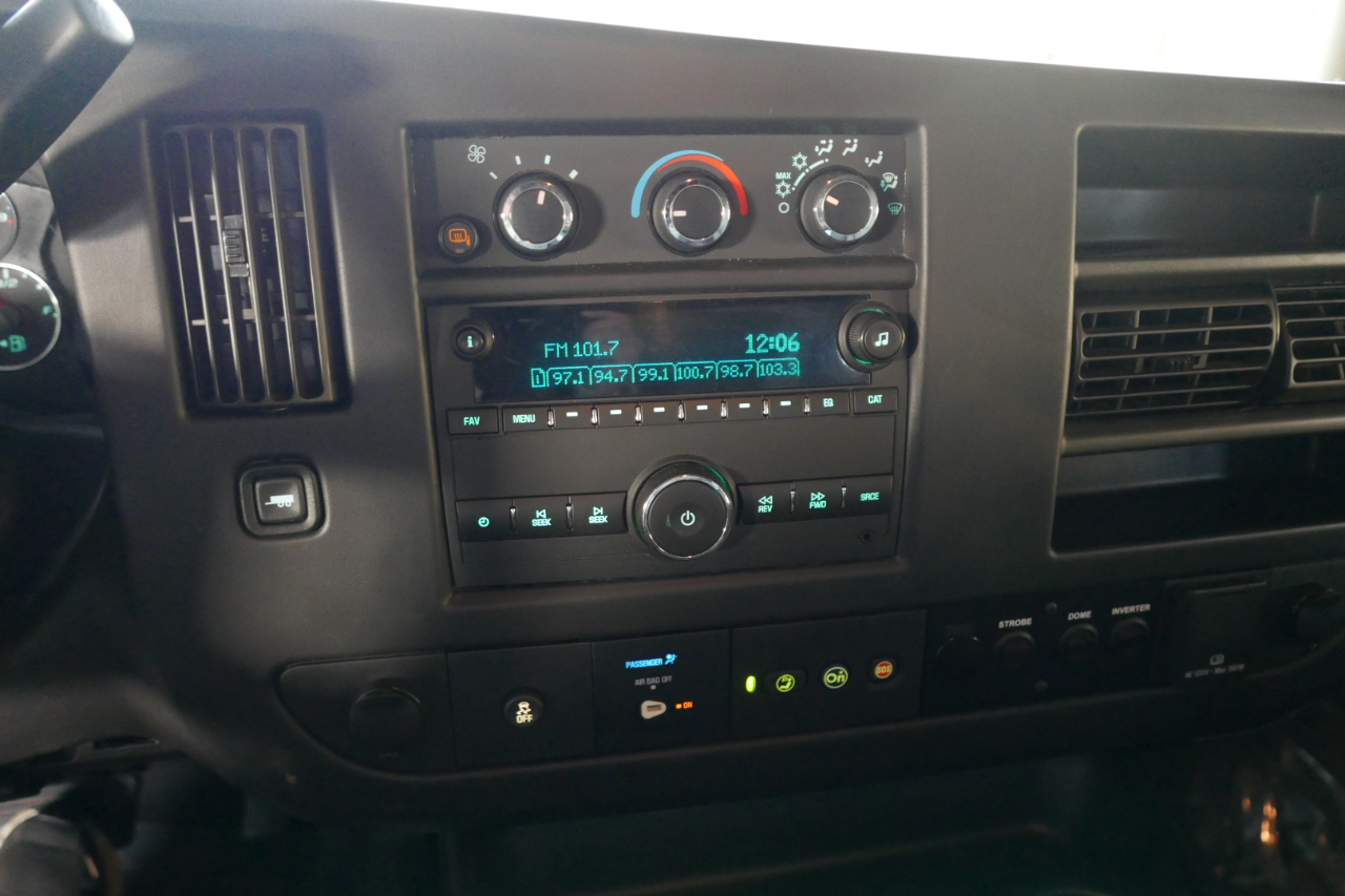 Chevrolet Express Cargo Van RWD 2500 135" 2018