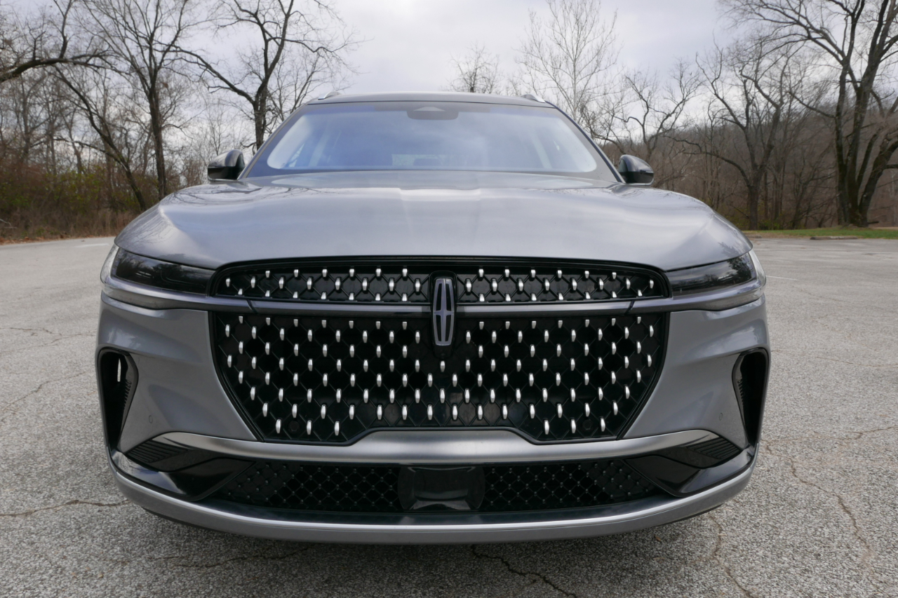 Lincoln Nautilus Reserve AWD 2024