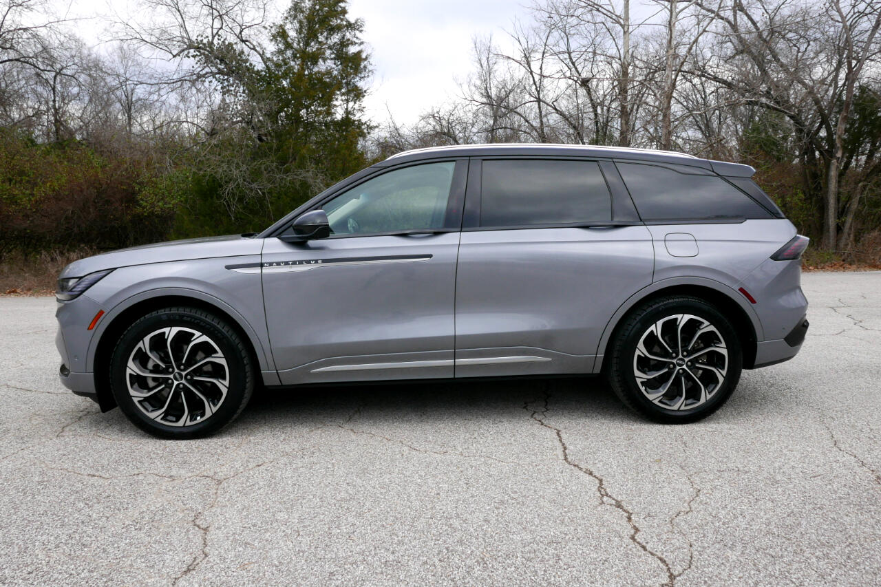 Lincoln Nautilus Reserve AWD 2024
