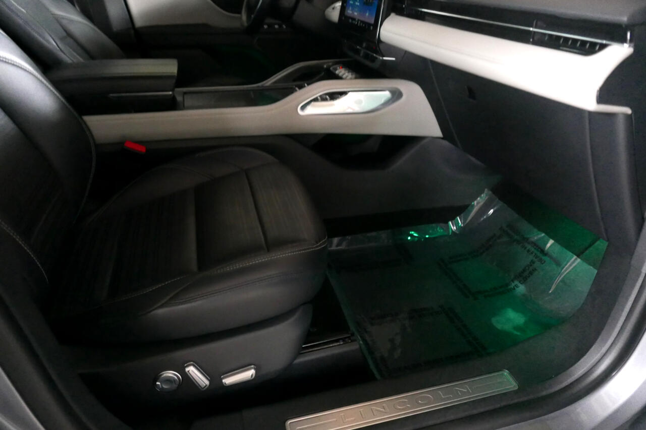 Lincoln Nautilus Reserve AWD 2024