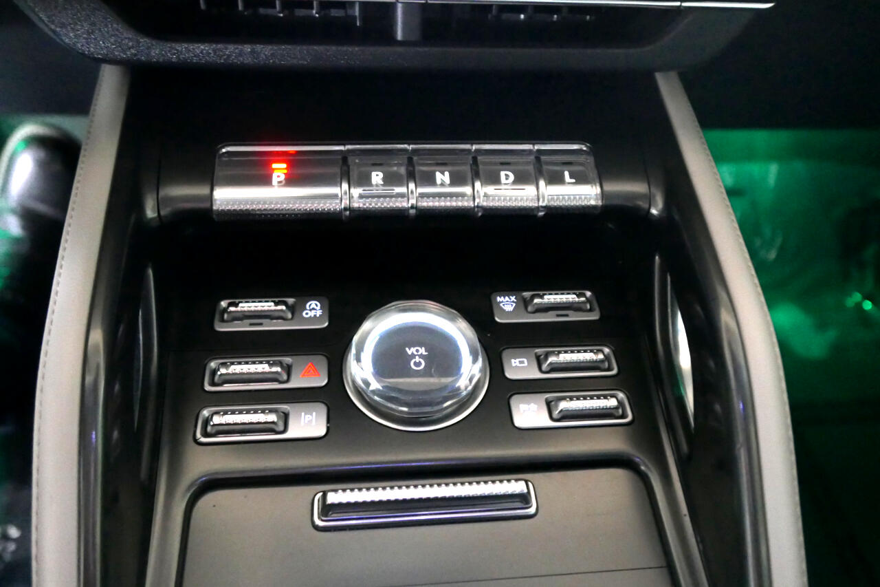 Lincoln Nautilus Reserve AWD 2024