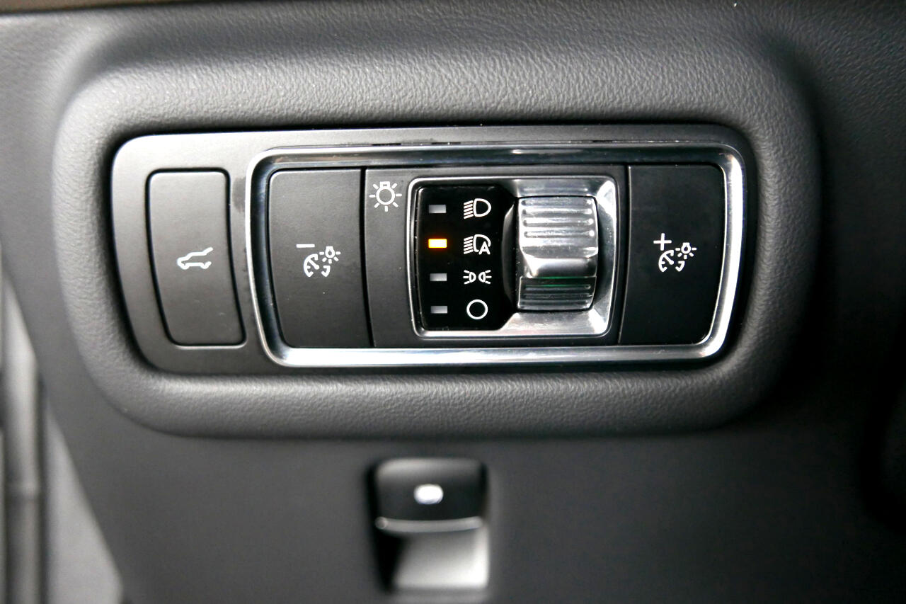 Lincoln Nautilus Reserve AWD 2024