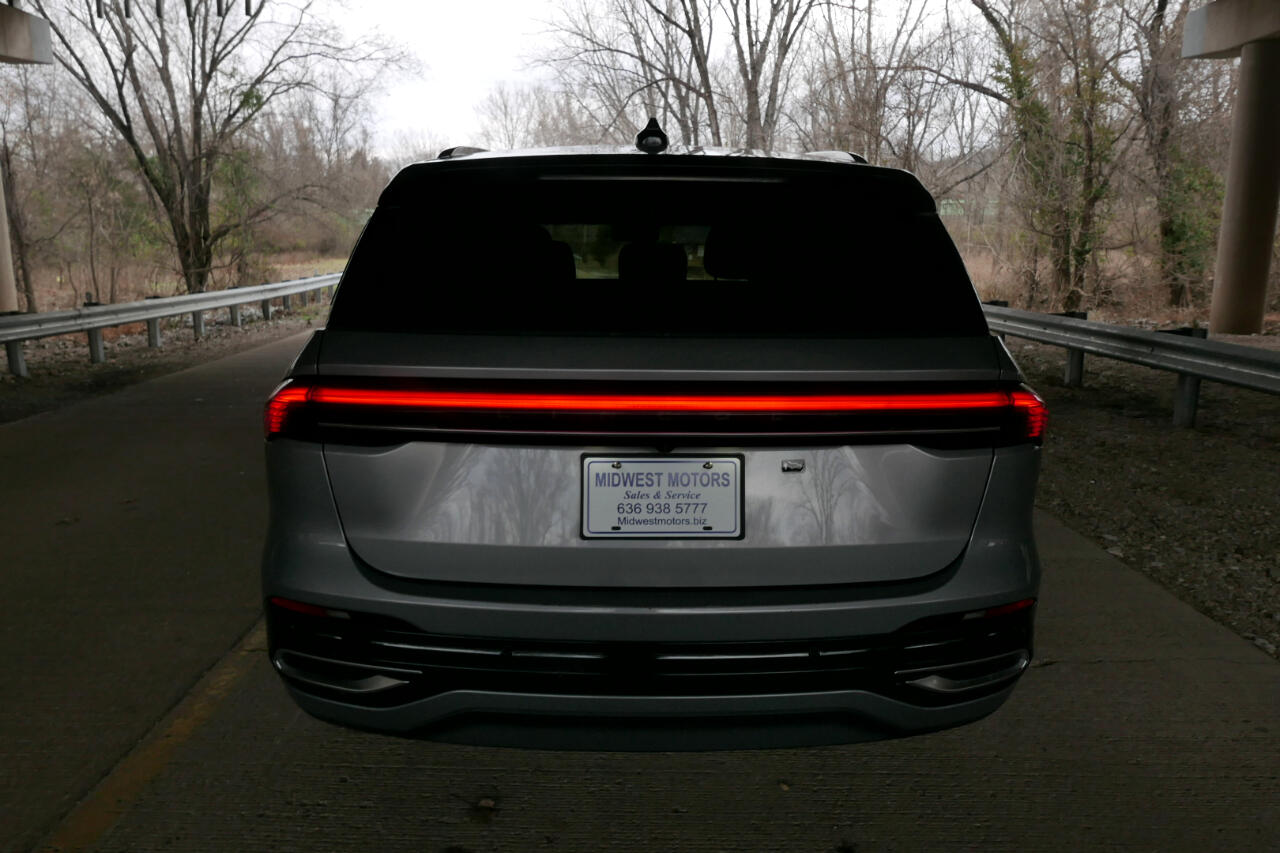 Lincoln Nautilus Reserve AWD 2024