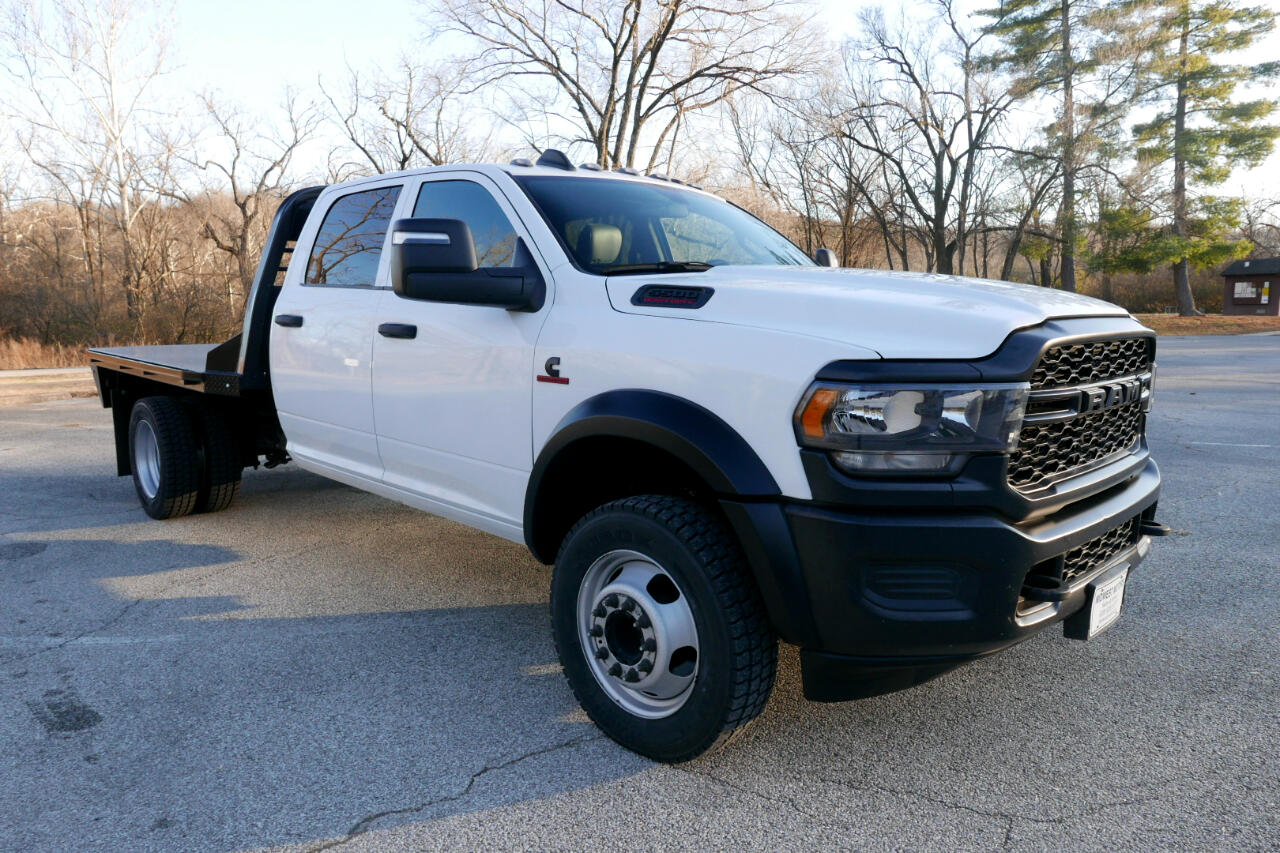 RAM 5500 Chassis Cab Tradesman 4x4 Crew Cab 60" CA 173.4" WB 2024