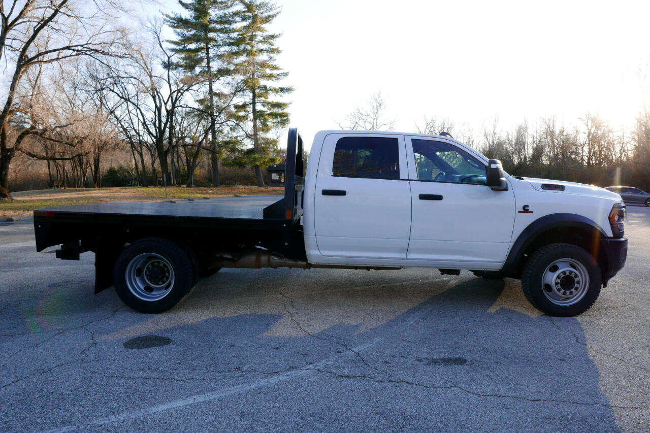 RAM 5500 Chassis Cab Tradesman 4x4 Crew Cab 60" CA 173.4" WB 2024