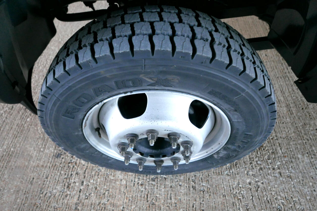 RAM 5500 Chassis Cab Tradesman 4x4 Crew Cab 60" CA 173.4" WB 2024