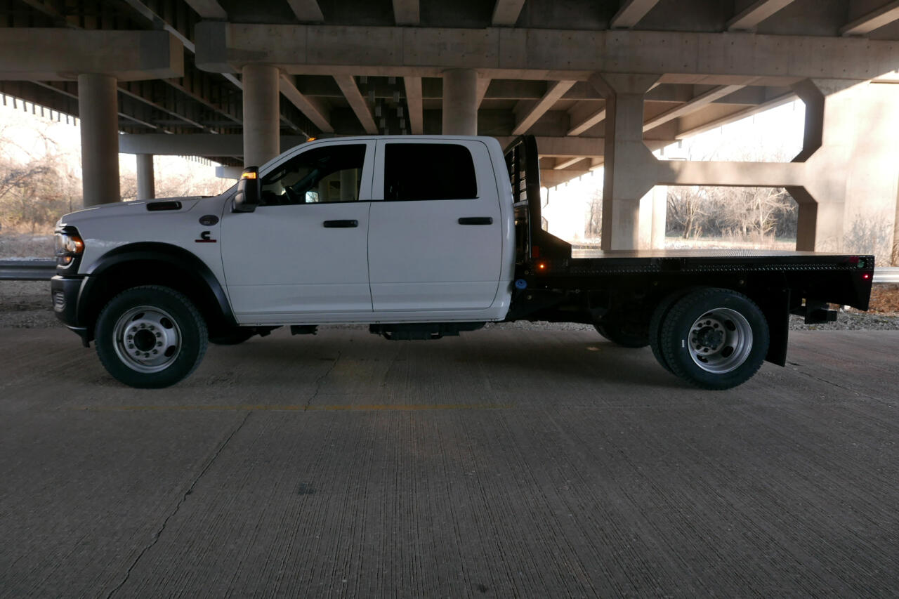 RAM 5500 Chassis Cab Tradesman 4x4 Crew Cab 60" CA 173.4" WB 2024