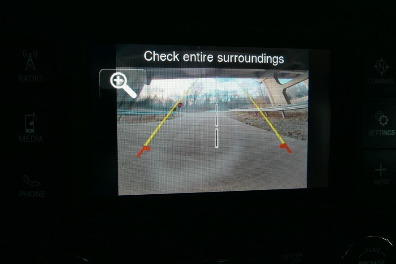 RAM 2500 Tradesman 4x4 Crew Cab 8' Box 2023