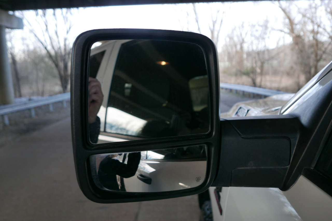 RAM 2500 Tradesman 4x4 Crew Cab 8' Box 2023