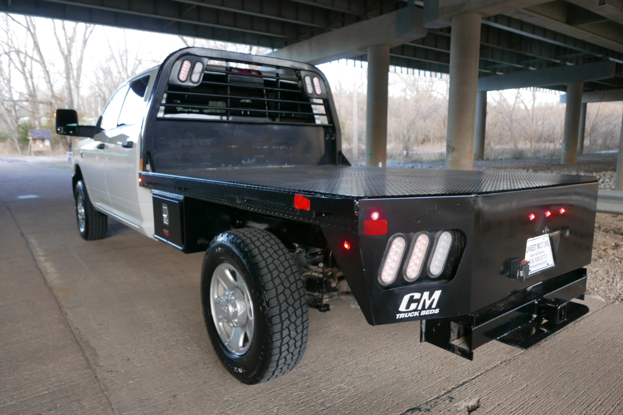 RAM 2500 Tradesman 4x4 Crew Cab 8' Box 2023