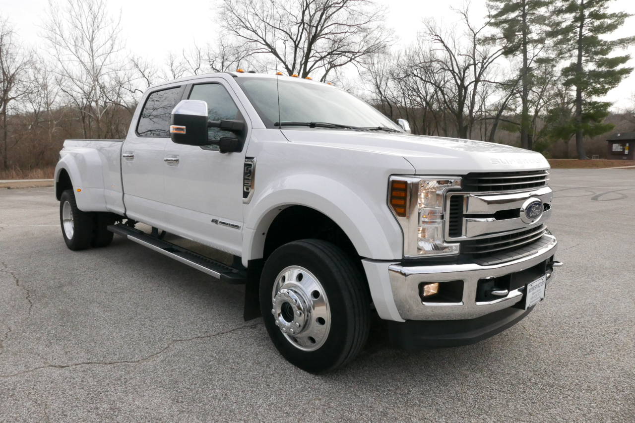 Ford Super Duty F-450 DRW XLT 4WD Crew Cab 8' Box 2019