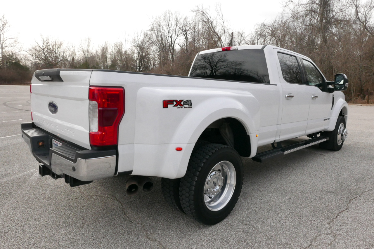 Ford Super Duty F-450 DRW XLT 4WD Crew Cab 8' Box 2019