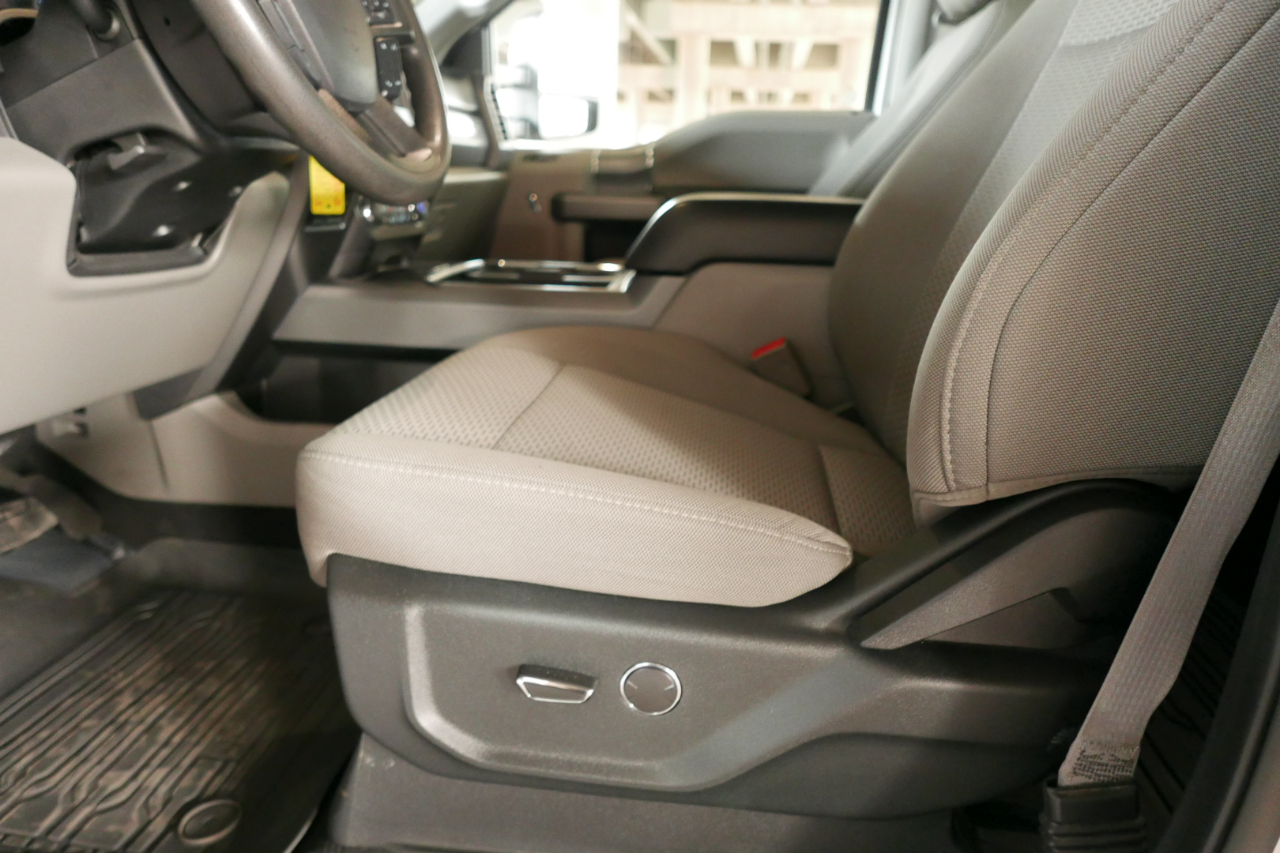 Ford Super Duty F-450 DRW XLT 4WD Crew Cab 8' Box 2019