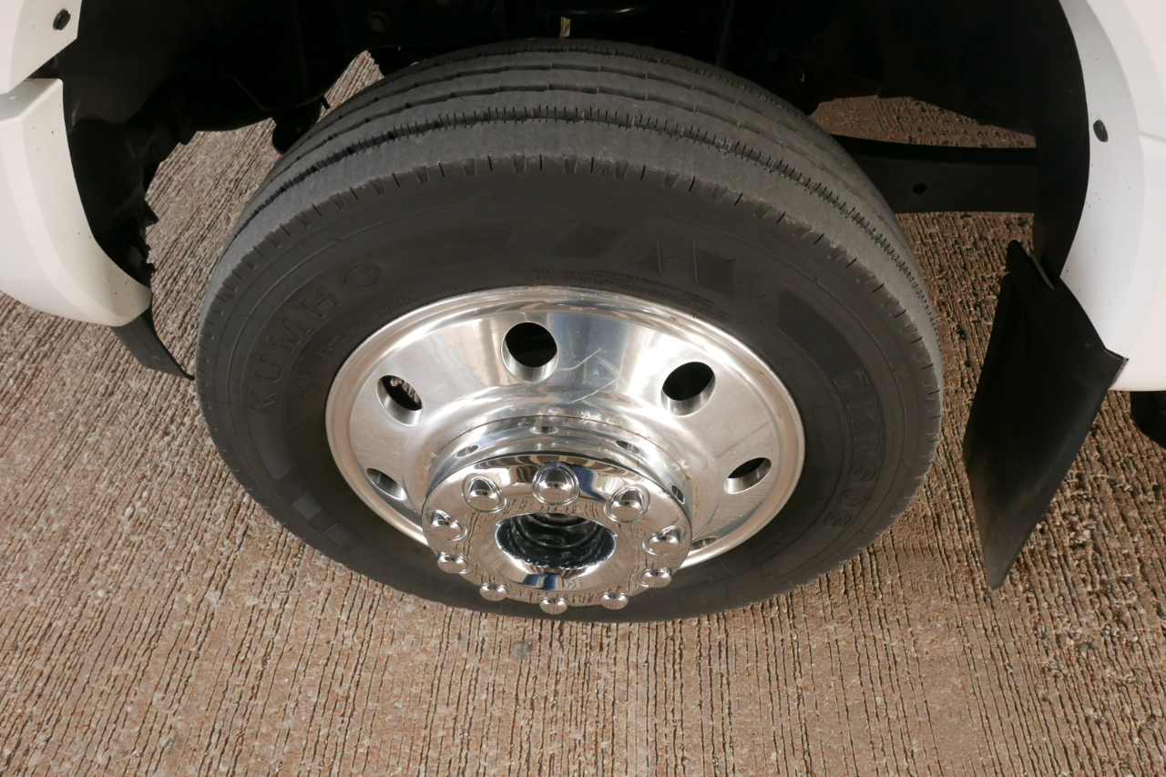 Ford Super Duty F-450 DRW XLT 4WD Crew Cab 8' Box 2019