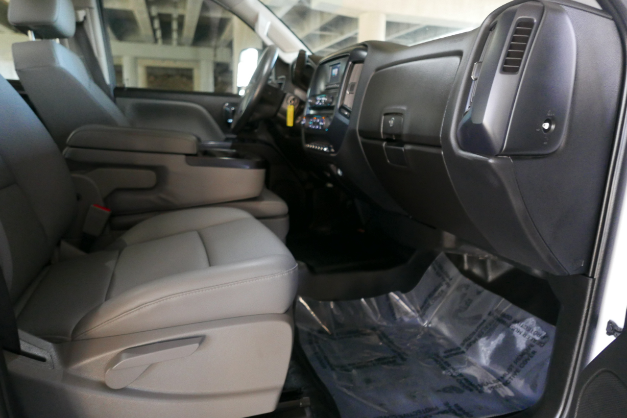 Chevrolet Silverado MD 4WD Crew Cab Work Truck 2024