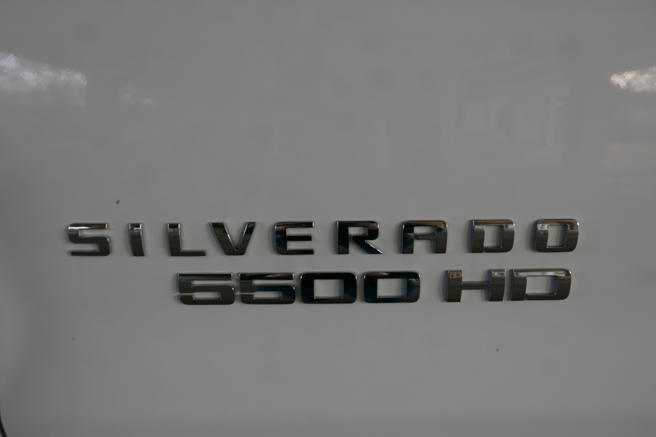 Chevrolet Silverado MD 4WD Crew Cab Work Truck 2024